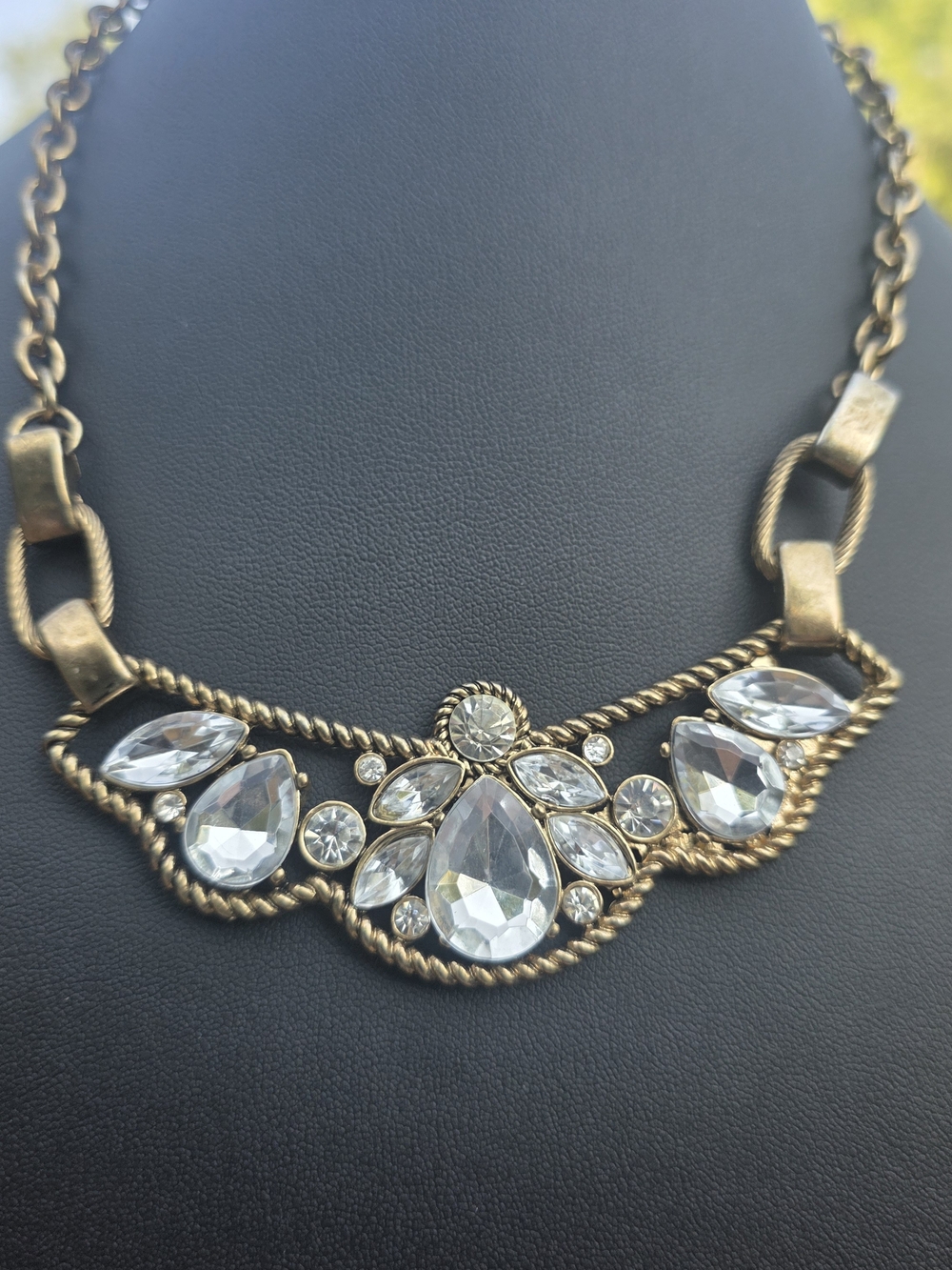 Crystal Teardrop Statement Necklace - Gold Tone. Gatsby Vintage Inspired.